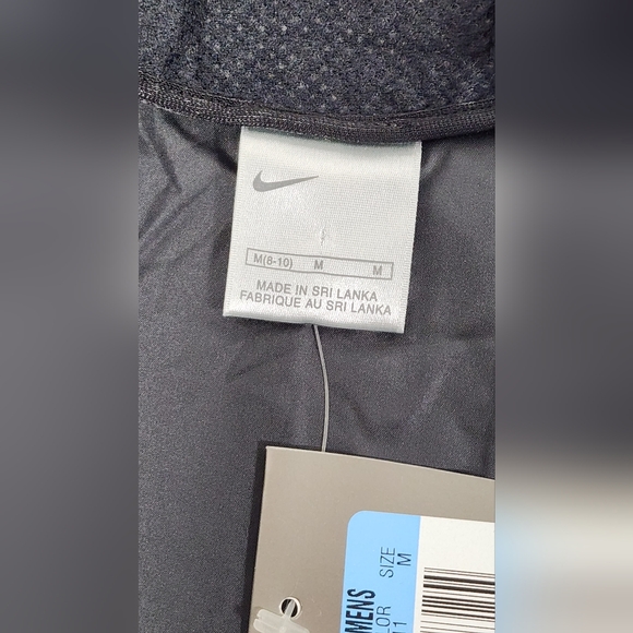 NWT VINTAGE Nike Women's Full Zip Running Vest W/ Pockets Medium (8-10) Black - Picture 13 of 16